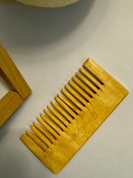 Neem Wood Shampoo Comb – Wide Tooth Comb for Wet Hair & Shower - Good Origins