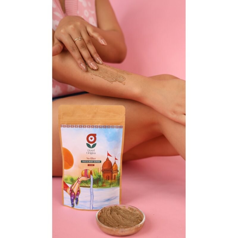 Face and Body Scrub Application - Natural Ubtan Scrub Being Applied on Skin - Good Origins